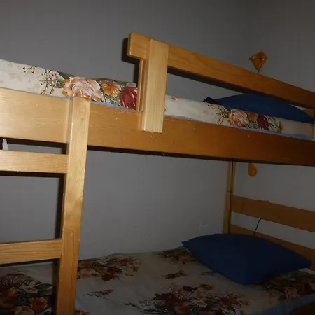 Confortable Pour 4 Au Sauze, Balcon, Parking - Fr-1-804-11 Appartamento Le Sauze